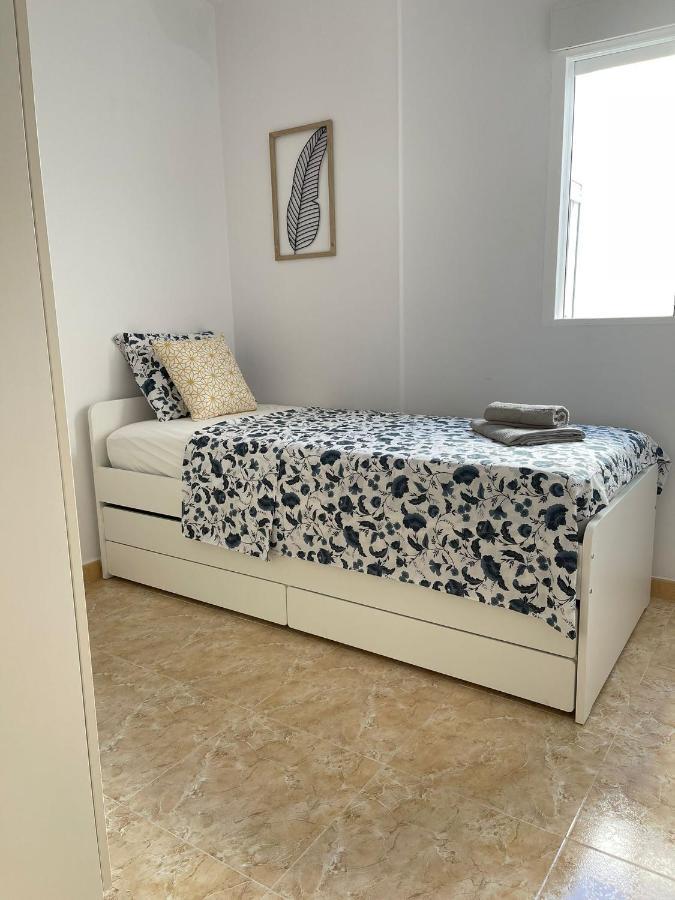 Uim Mediterraneo Poeta 4 Wifi Sagunto Buitenkant foto